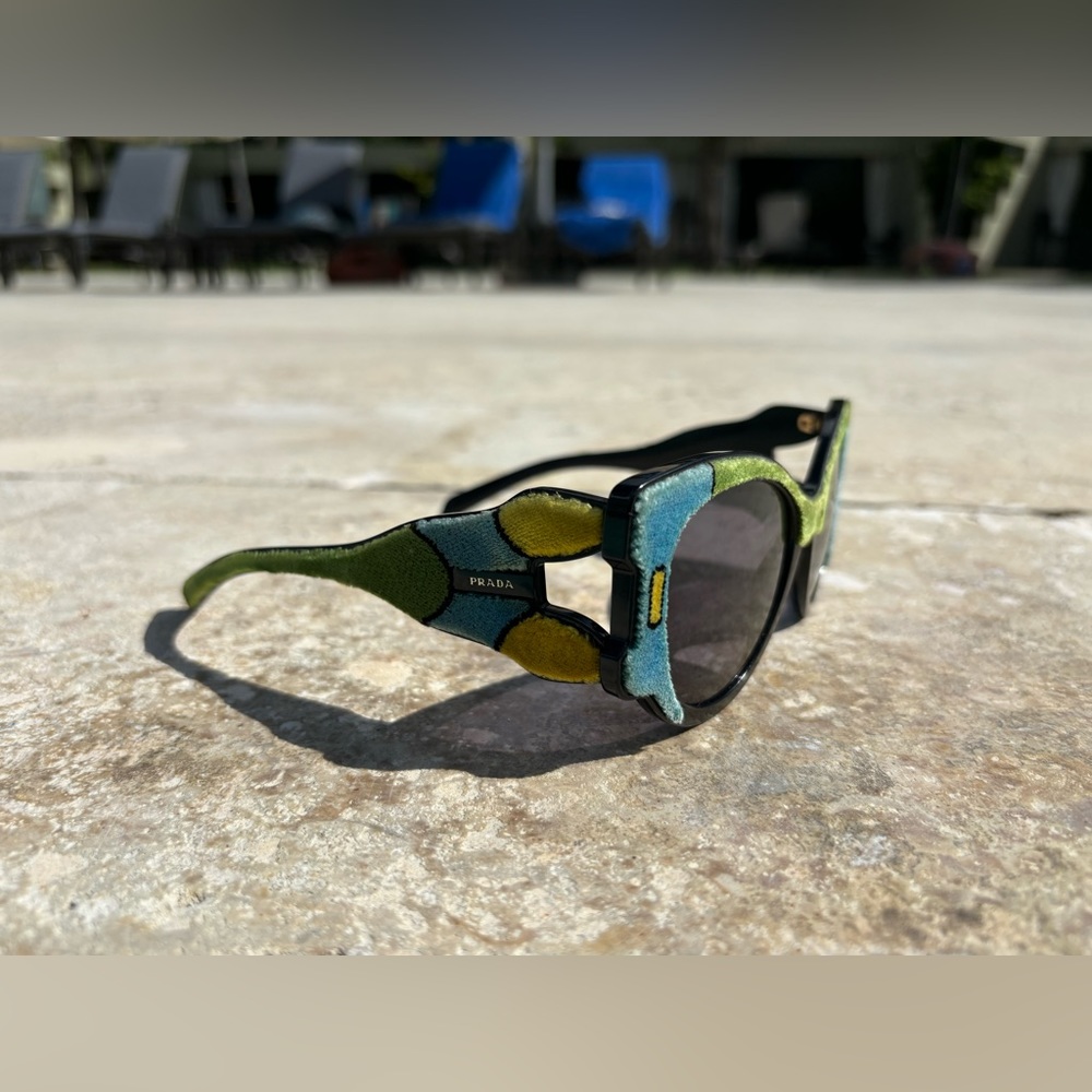 PRADA Tapestry Square Velvet Pr10us Azure Green Color Block Black Sunglasses 10u - Picture 4 of 11